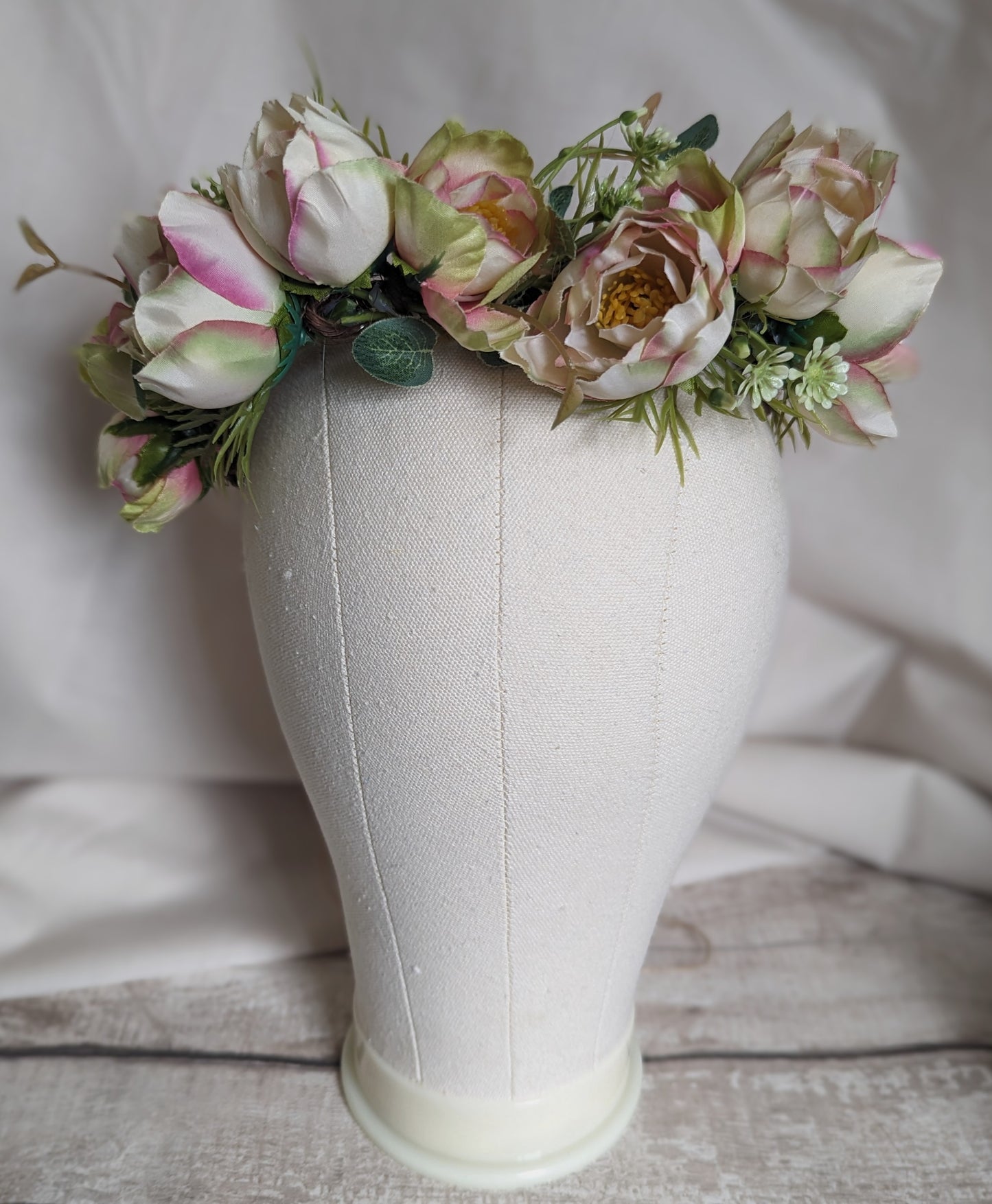 Rose Half Crown