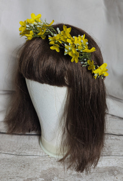 Yellow Wild Flower Half Crown